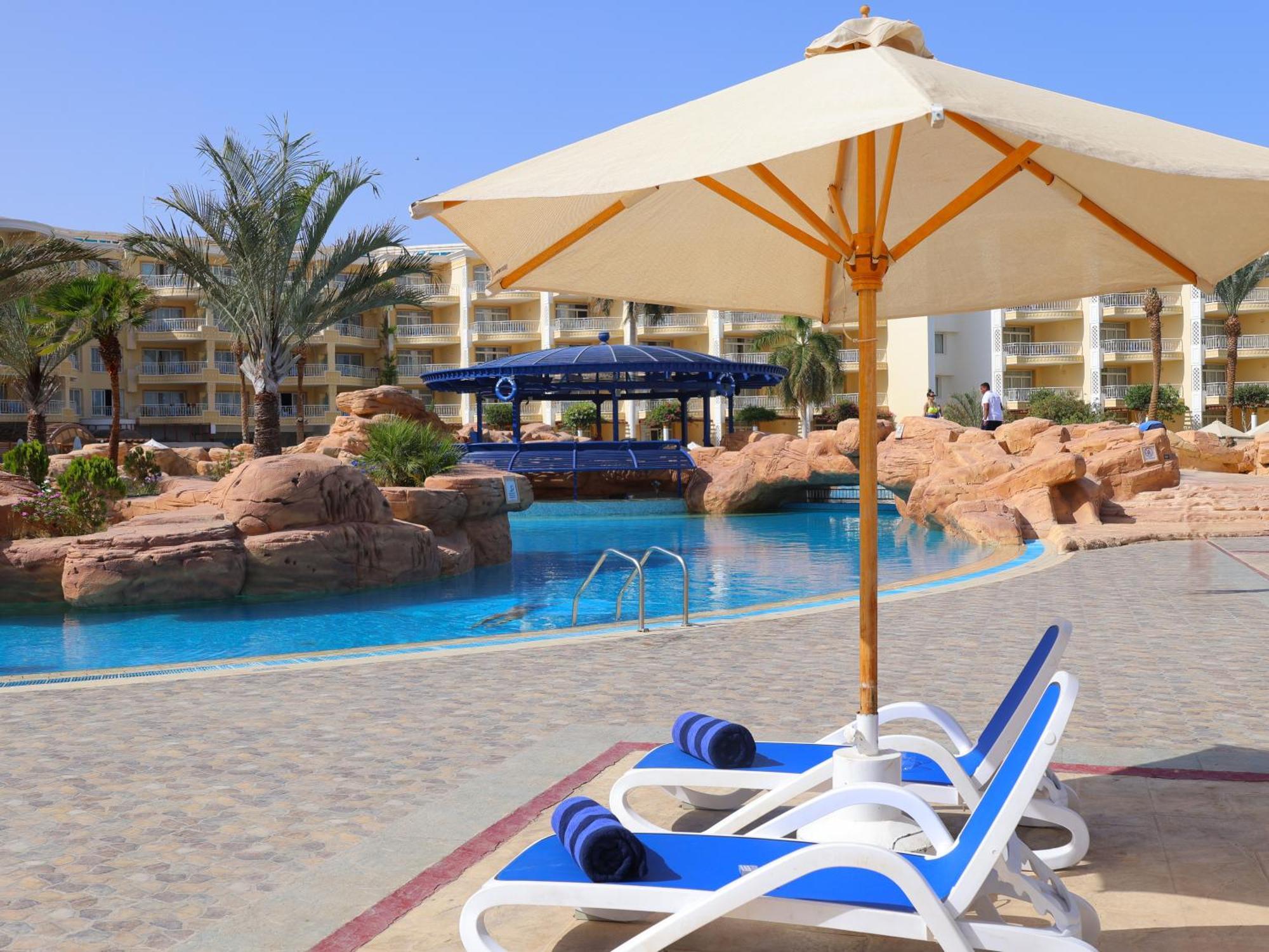 Palm Royale Resort - Soma Bay Exterior photo