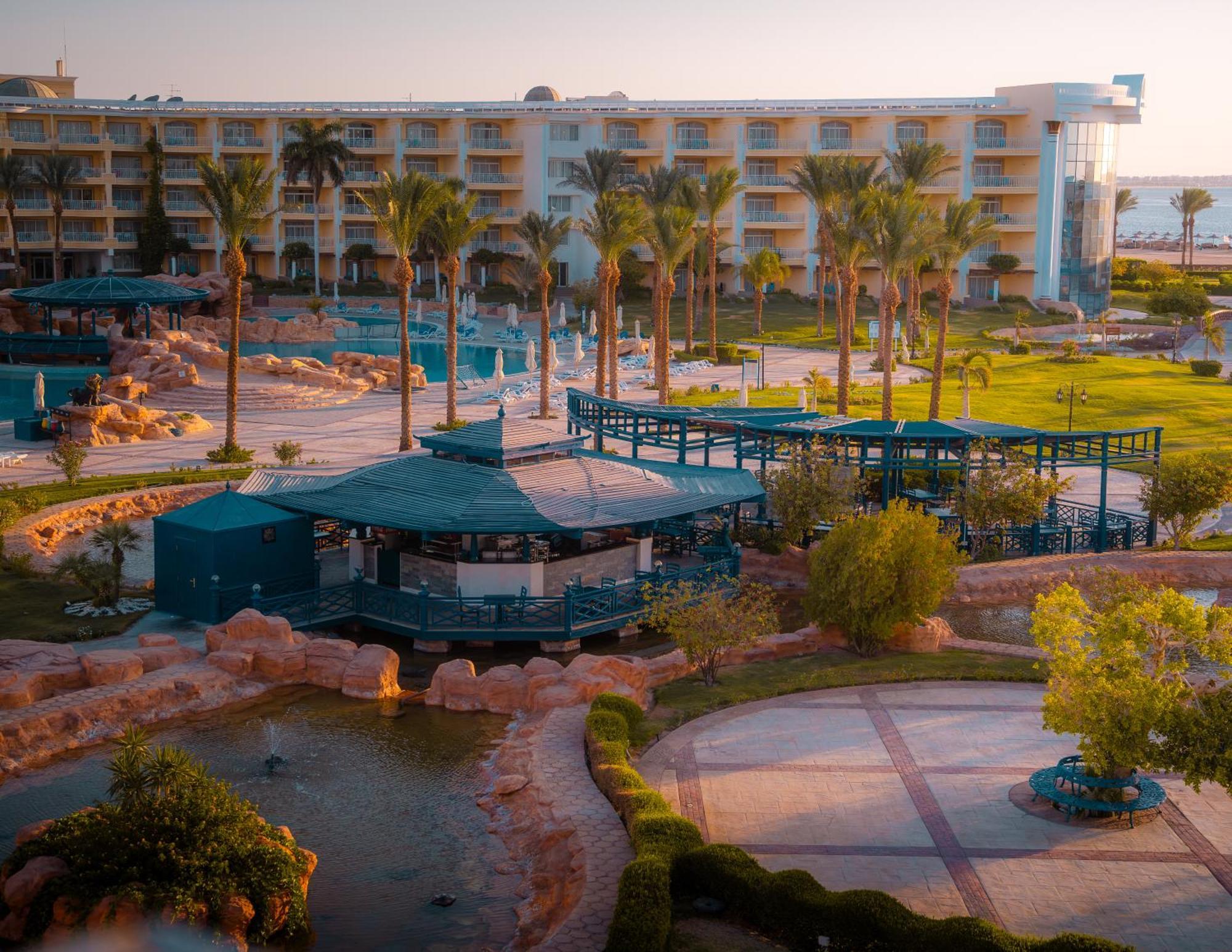 Palm Royale Resort - Soma Bay Exterior photo