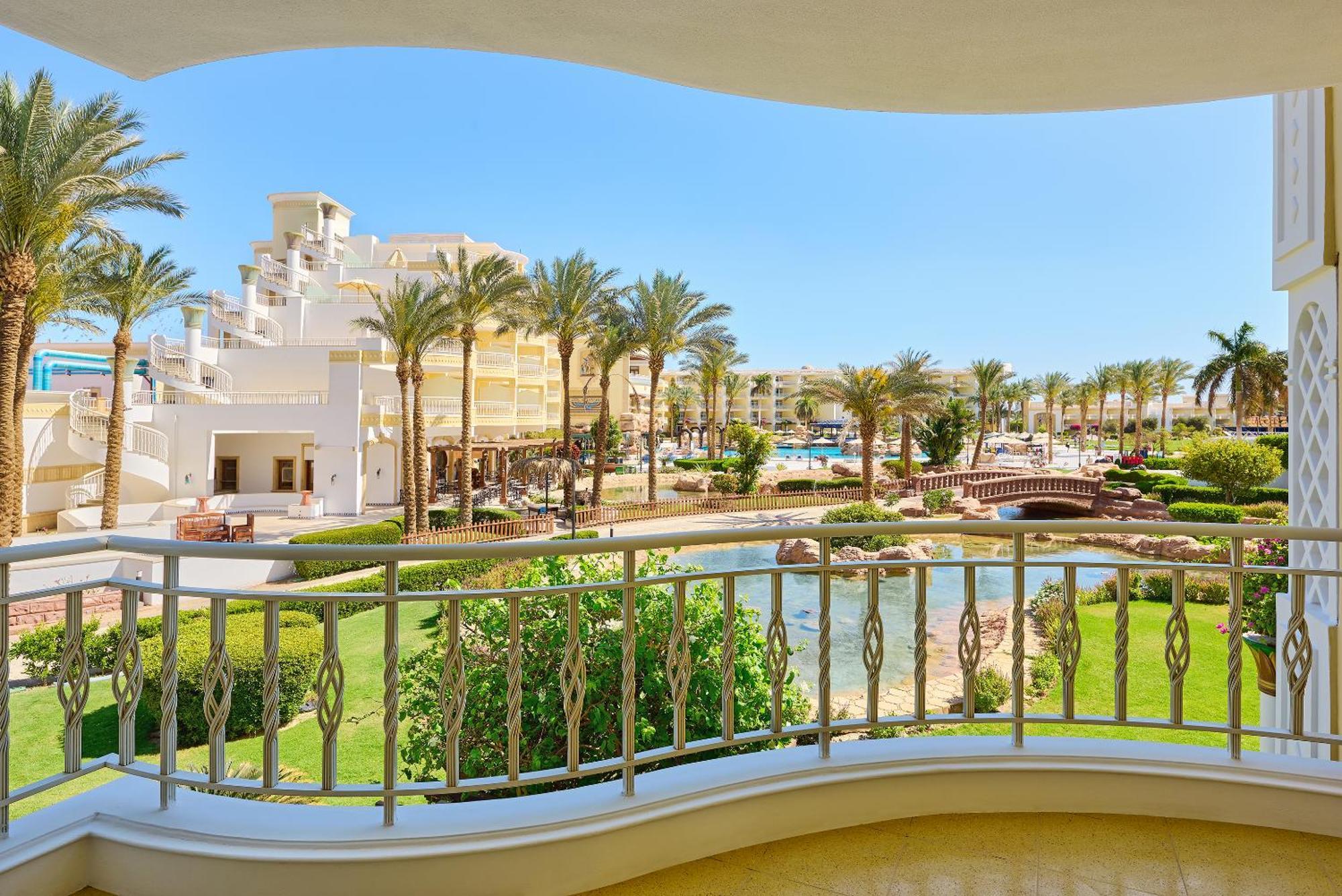 Palm Royale Resort - Soma Bay Exterior photo